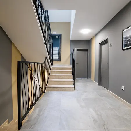 Aman Apartment *