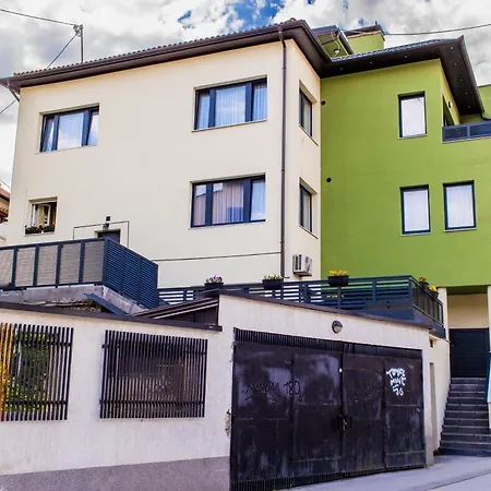 Apartment Aman *